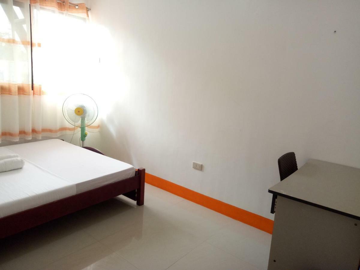 Lan Bless Pension House Coron Extérieur photo
